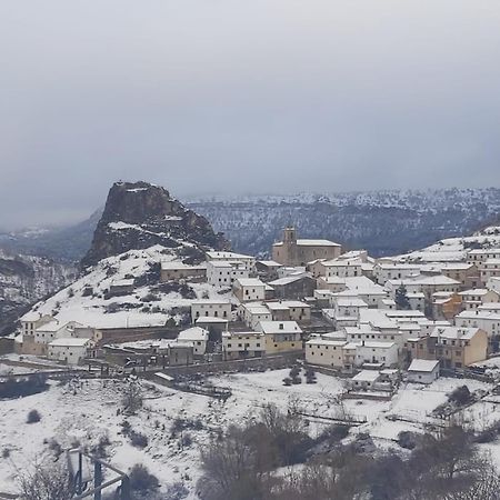 Casa Rural Castellanos Huelamo ภายนอก รูปภาพ